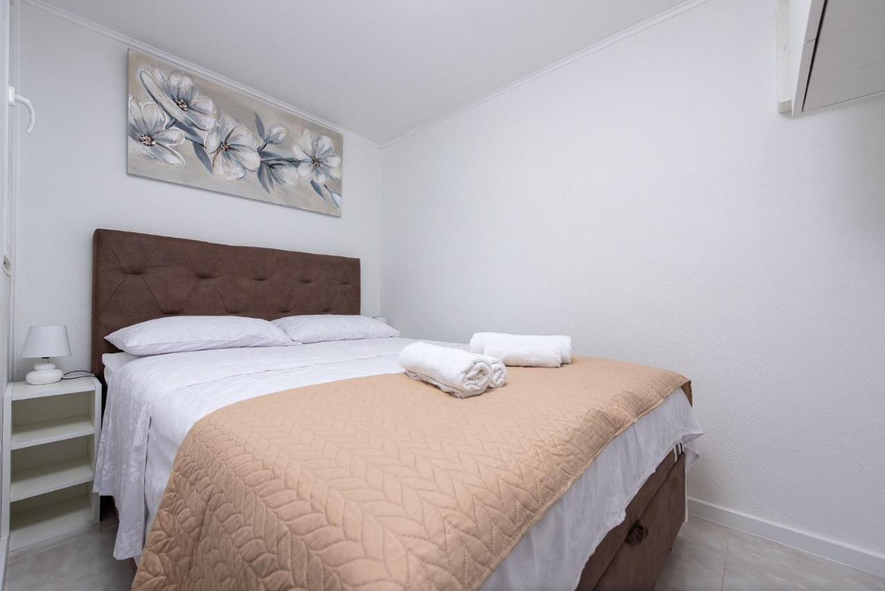 Apartment Belleza With Private Jacuzzi Zadar Exterior foto